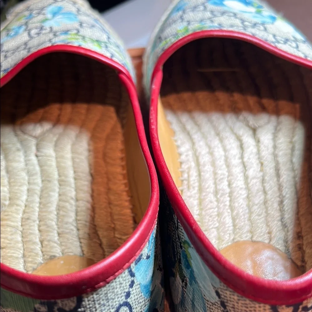 Gucci Blooms Espadrilles with Monogram Design Red and Blue